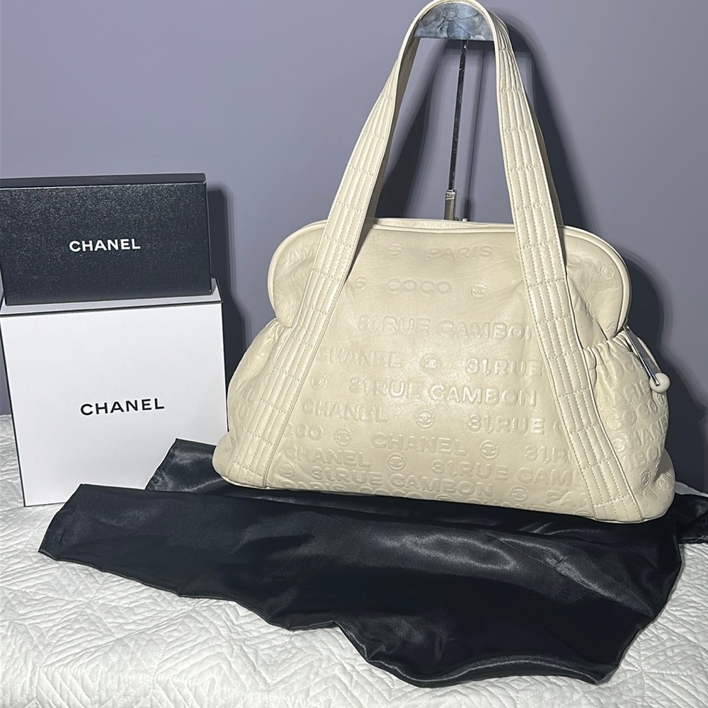 CHANEL CC Logos Rue Cambon XL Beige Leather Satchel Shoulder Purse Bag Handbag